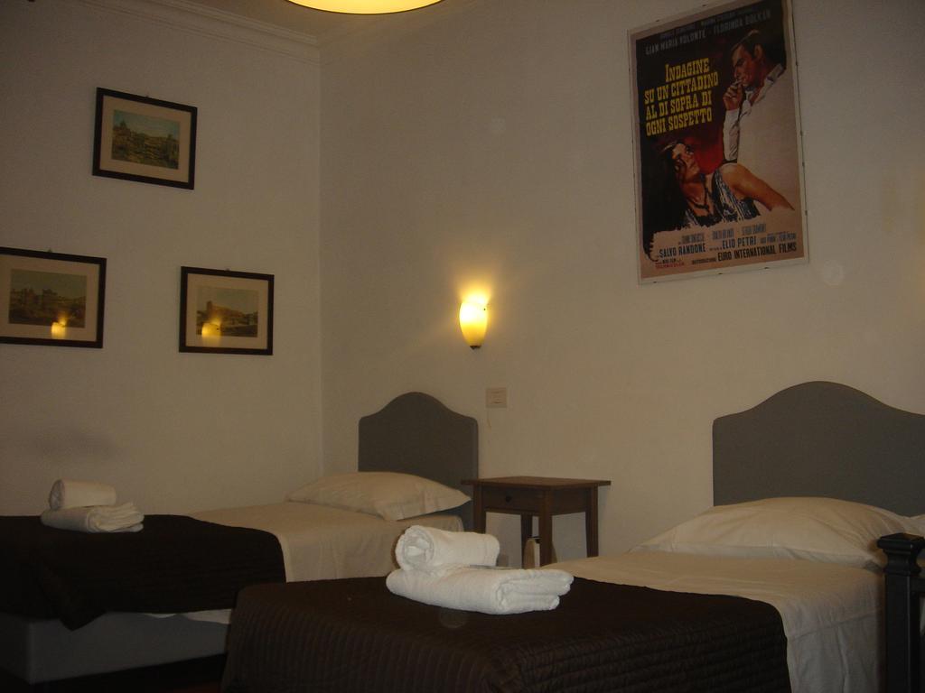 Bed & Breakfast Flavia 84 Rome Room photo