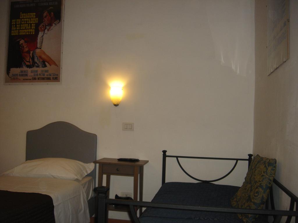 Bed & Breakfast Flavia 84 Rome Room photo
